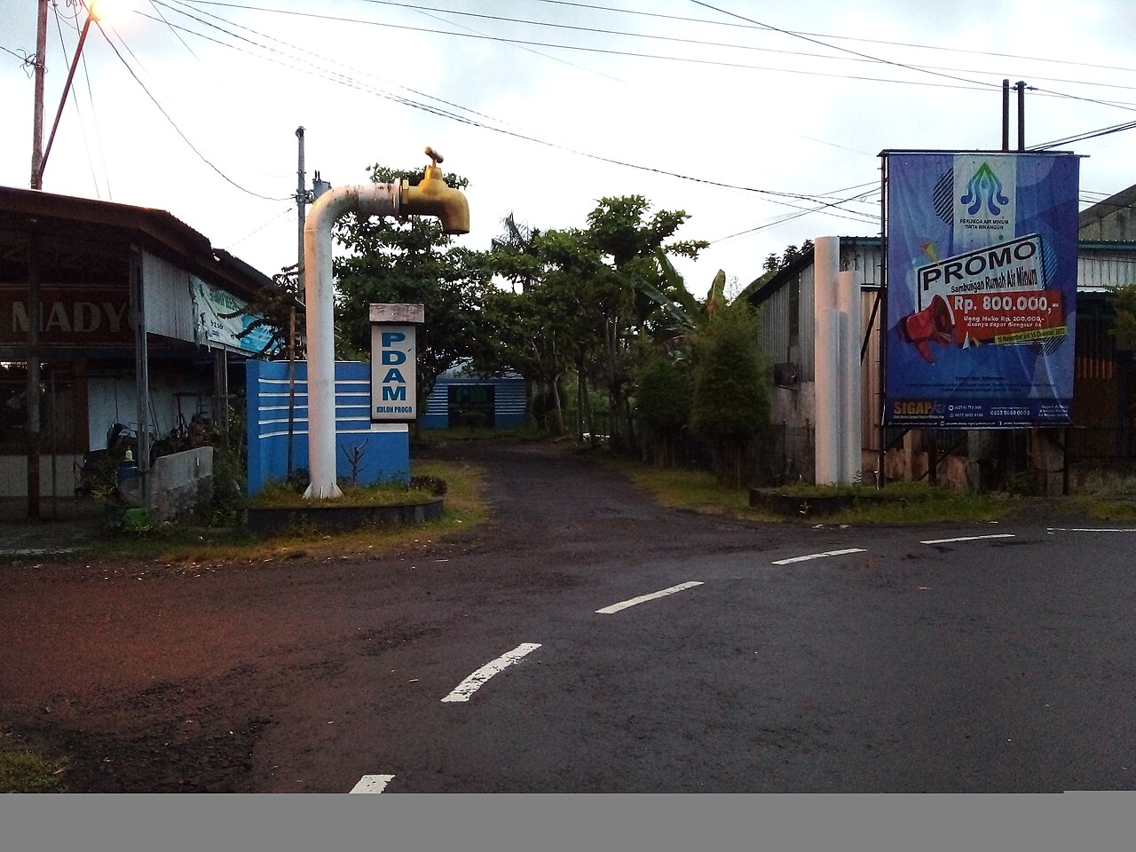 Kantor PDAM baritoselatan